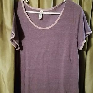 Lularoe classic top!